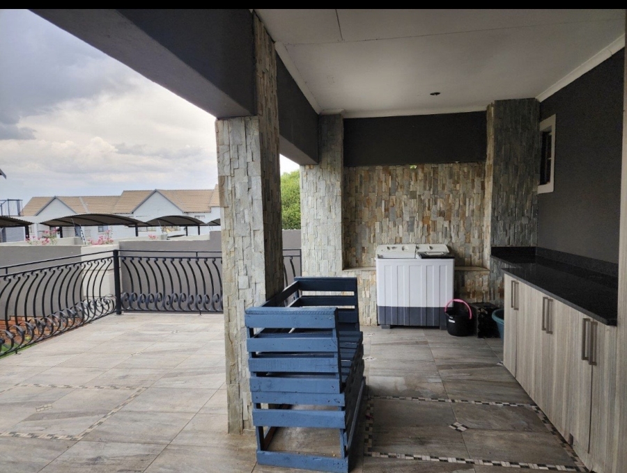 5 Bedroom Property for Sale in Doringkruin North West